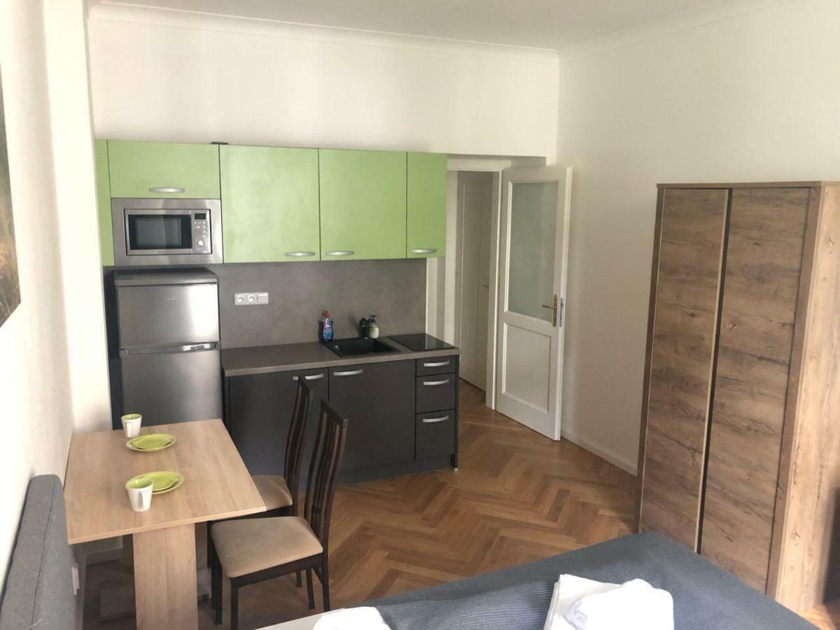 Friendly Apartments In Praag Buitenkant foto