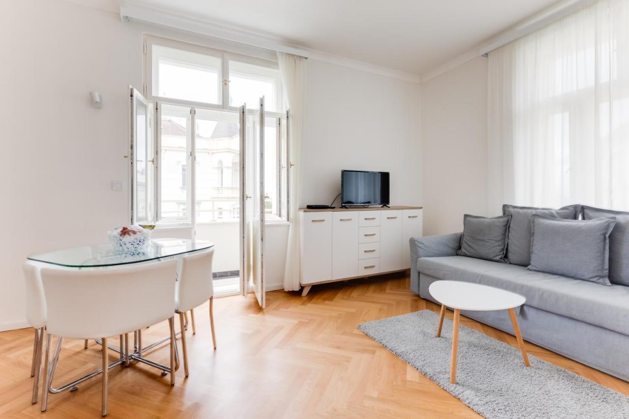 Friendly Apartments In Praag Buitenkant foto