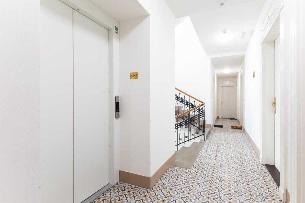 Friendly Apartments In Praag Buitenkant foto