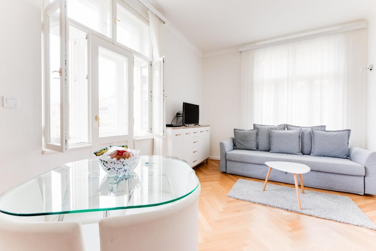 Friendly Apartments In Praag Buitenkant foto